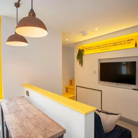 Higgihaus Aparthotel, Clare Street 4* Bristol