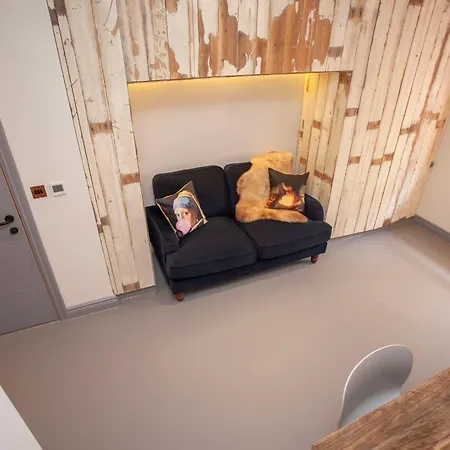 Higgihaus Aparthotel, Clare Street 4*