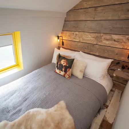 Higgihaus Aparthotel, Clare Street Bristol