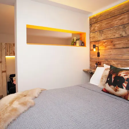 Higgihaus Aparthotel, Clare Street Ξενοδοχείο με διαμερίσματα 3*