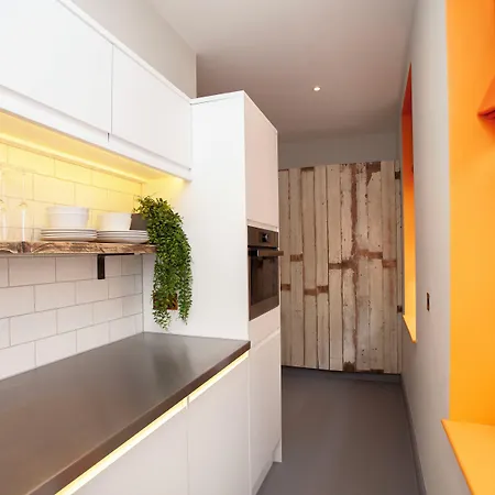 Higgihaus Aparthotel, Clare Street Bristol