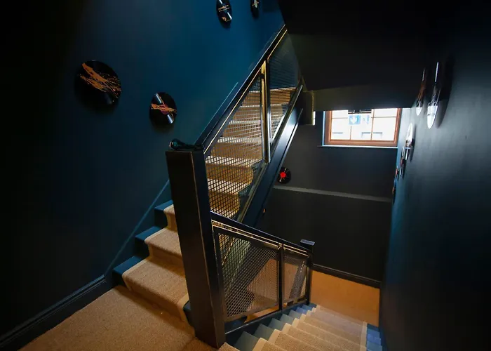 Higgihaus Aparthotel, Clare Street