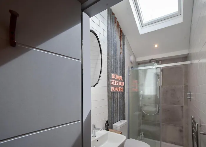 Higgihaus Aparthotel, Clare Street アパートホテル 3*