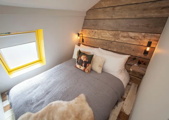 Higgihaus Aparthotel, Clare Street Bristol