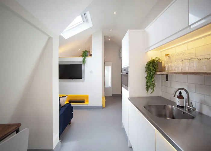 Higgihaus Aparthotel, Clare Street Aparthotel 3*