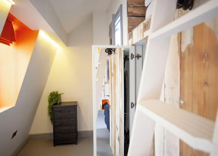 Higgihaus Aparthotel, Clare Street Ξενοδοχείο με διαμερίσματα 3*