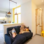 Hotel apartamentowy Higgihaus Aparthotel, Clare Street 4*