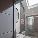 Higgihaus Aparthotel, Clare Street Hotel apartamentowy 4*