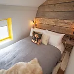 Higgihaus Aparthotel, Clare Street Bristol